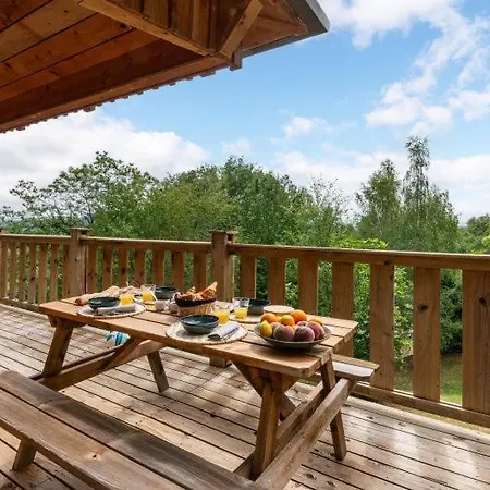 La Serre Campsite Aigues-Vives (Ariege)
