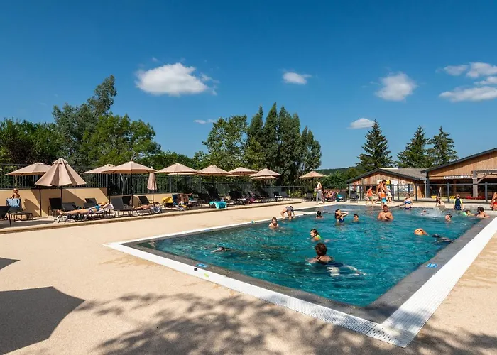 مكان تخييم La Serre Aigues-Vives (Ariege)